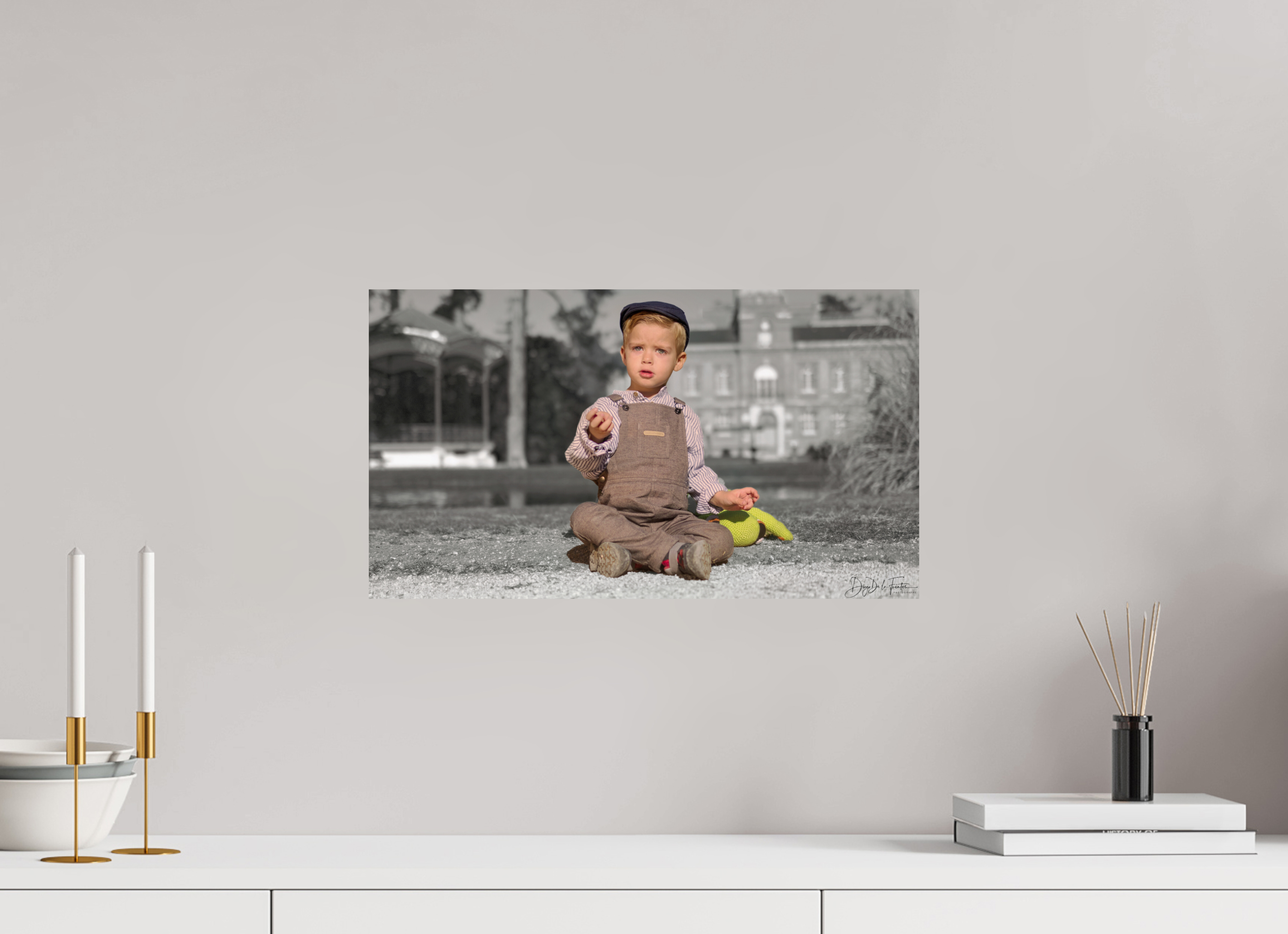 48 x 27 cm, Diego De la Fuintes Regard d'Innocence – Le Petit Gavroche