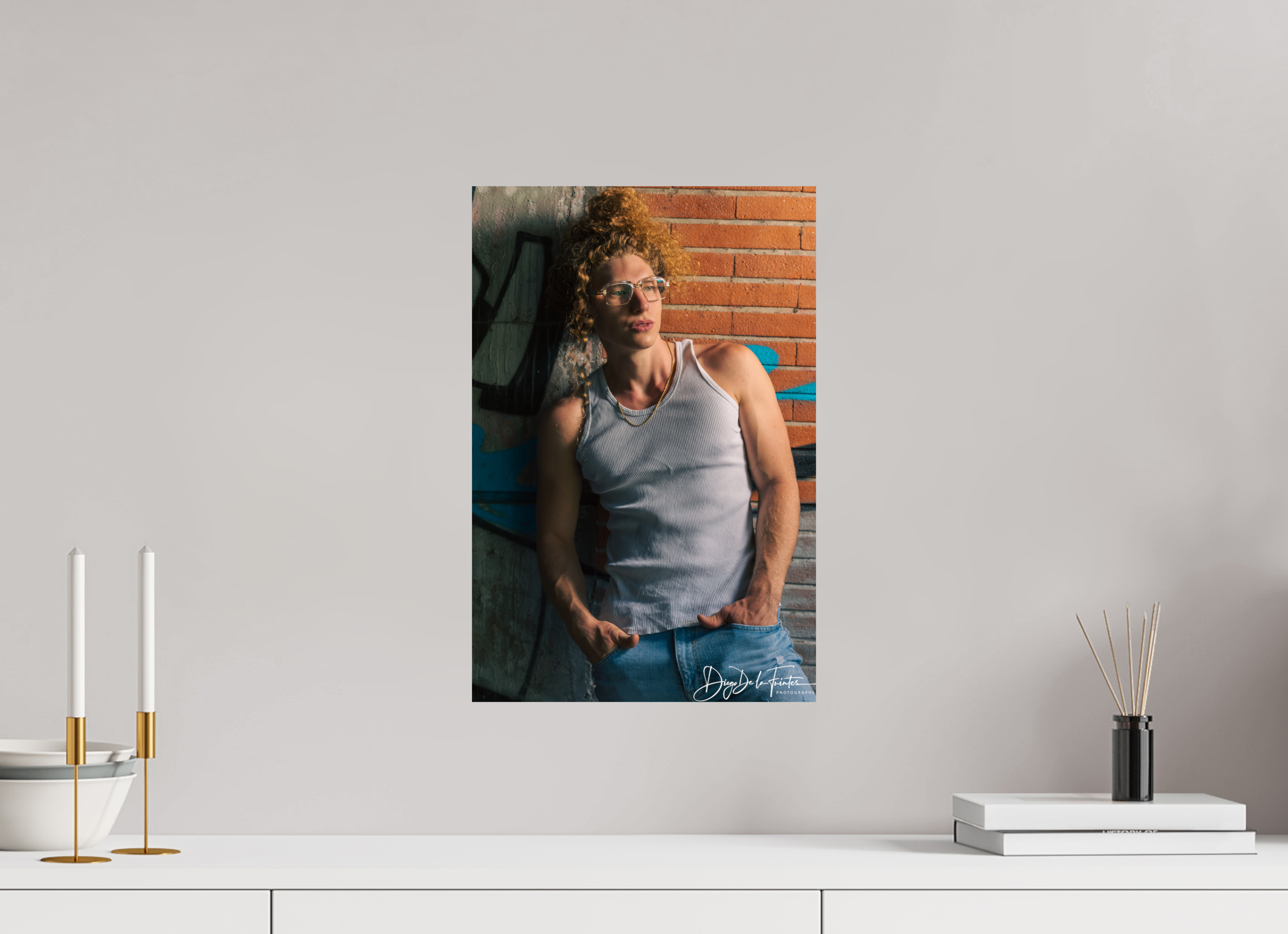 30 x 45 cm, Diego De la Fuintes Portrait Urbain sur Briques